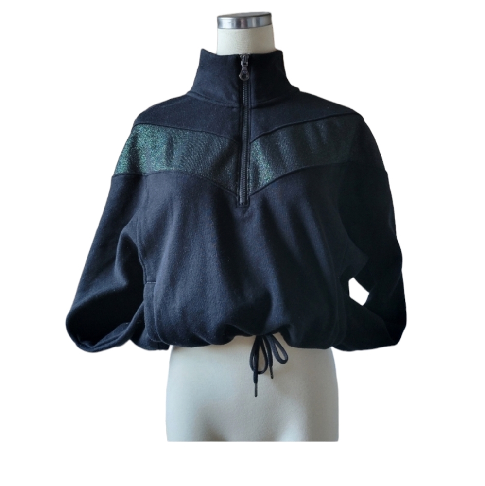 Black and metallic green JoyLab Cropped Sweatshirt SZ